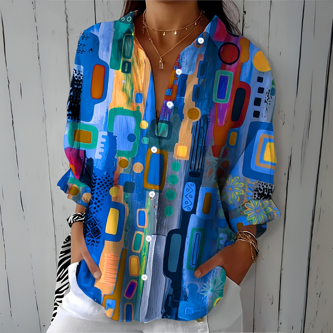 Jella – Flowing Everyday Blouse with Feminine Neckline